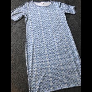 LuLaRoe blue and white Julia